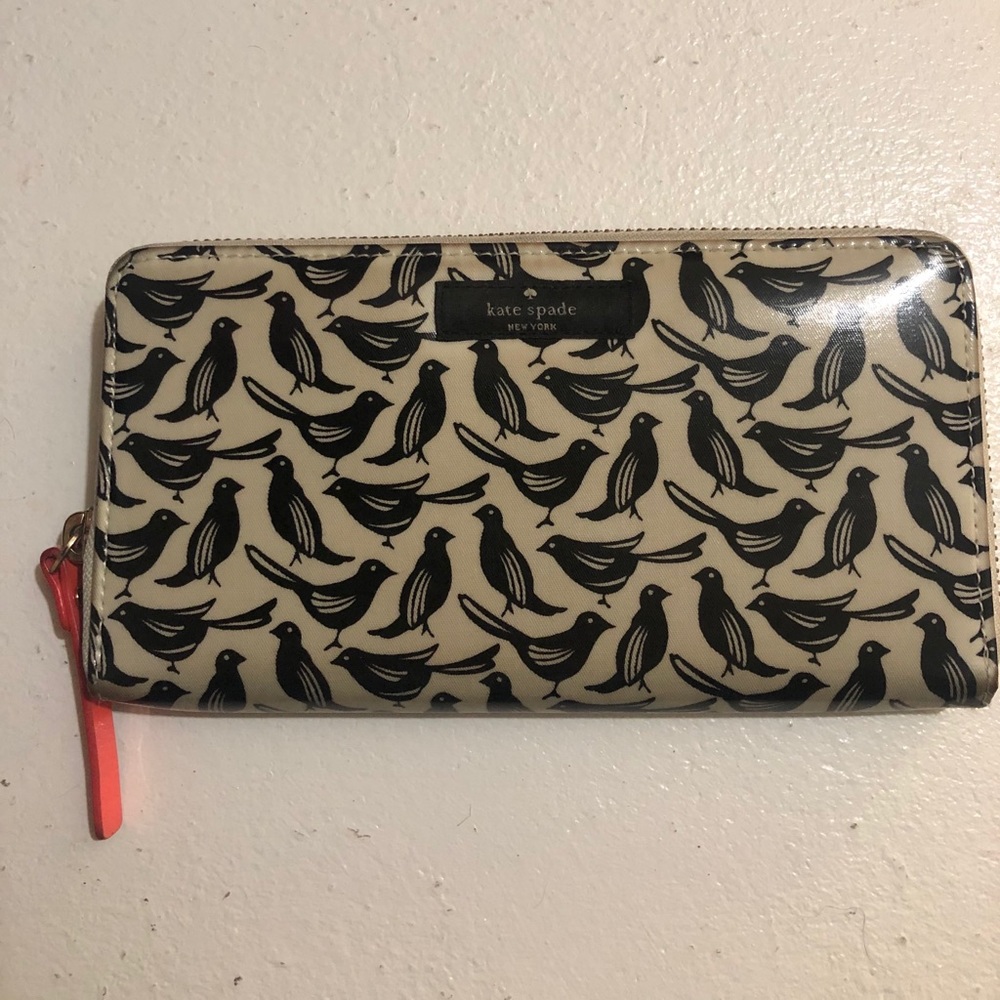 Kate Spade Zipper Wallet